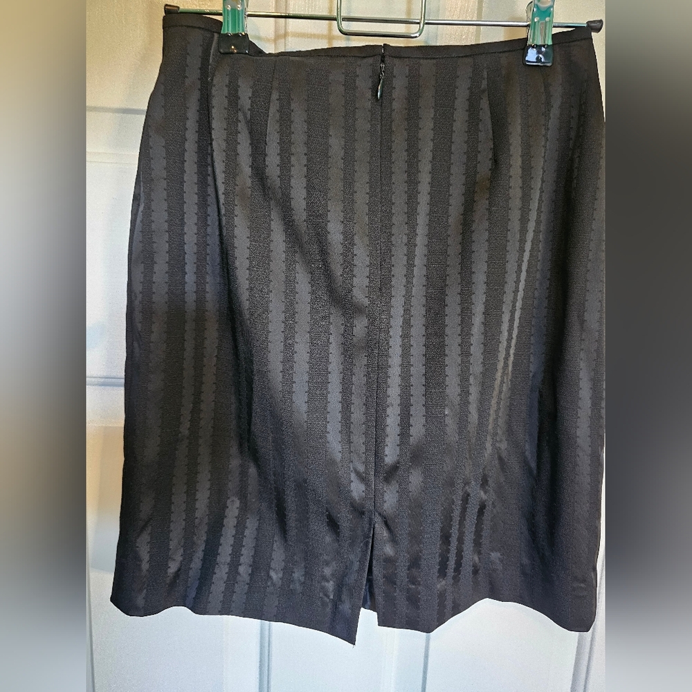 Tahari ASL Black Striped Blazer and Pencil Skirt Set Women's Sz 4 - Picture 13 of 16